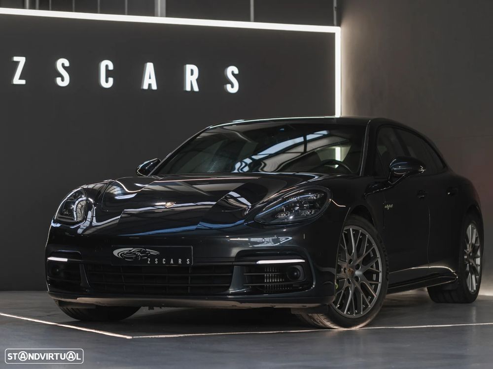 Porsche Panamera Sport Turismo 4 E-Hybrid Edition 10 Anos - 4