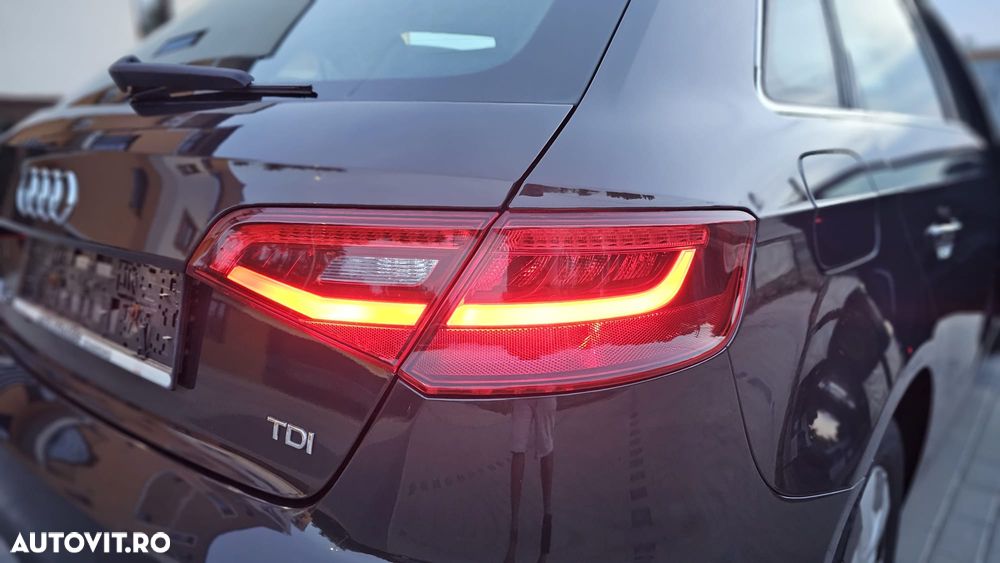 Audi A3 Sportback - 13