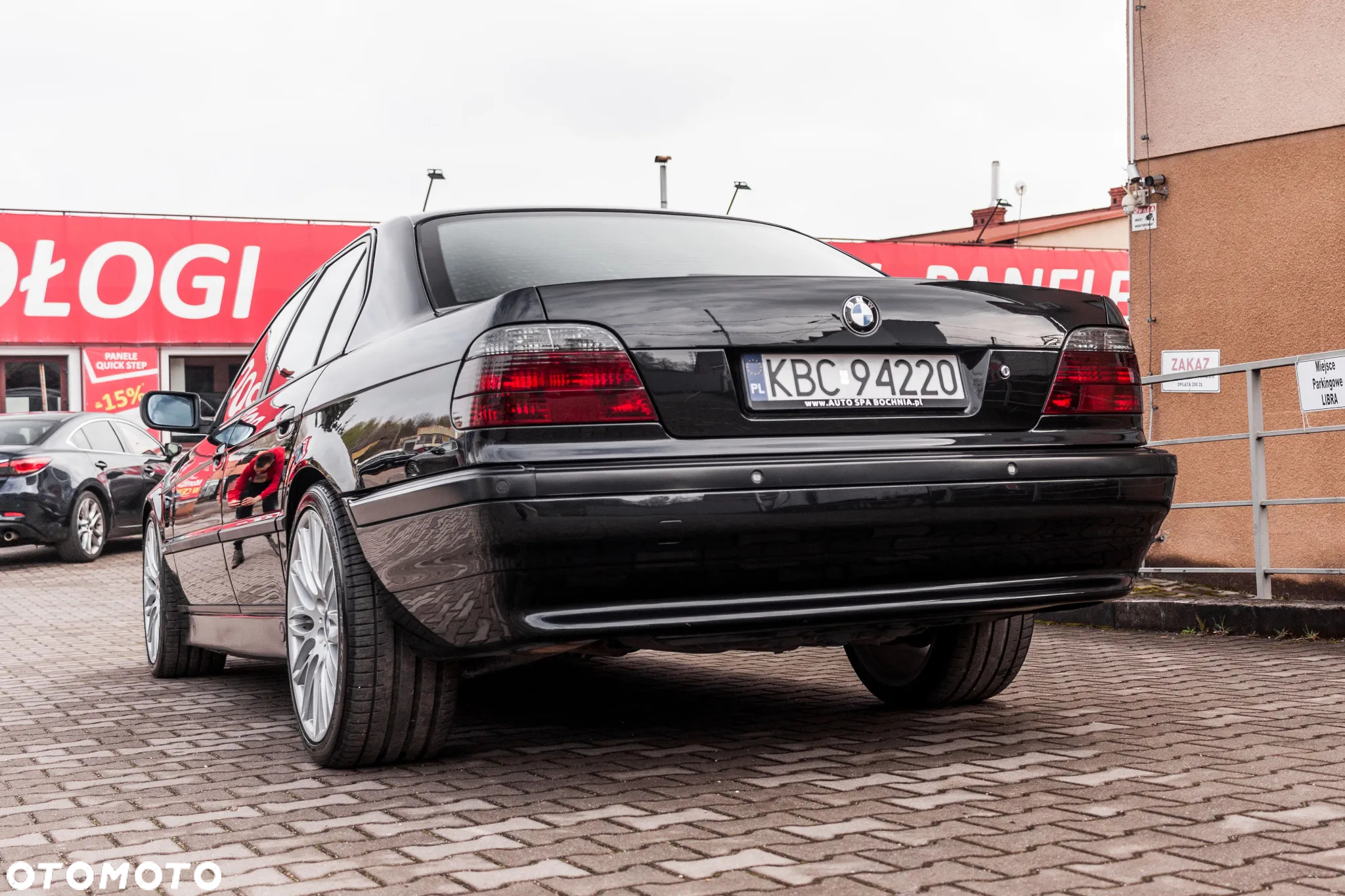 BMW Seria 7 750i - 21