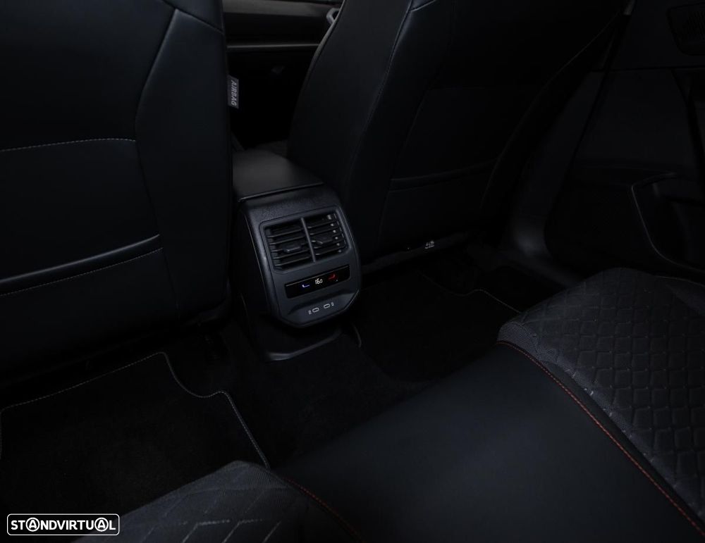 SEAT Leon ST 2.0 TDI FR DSG - 12