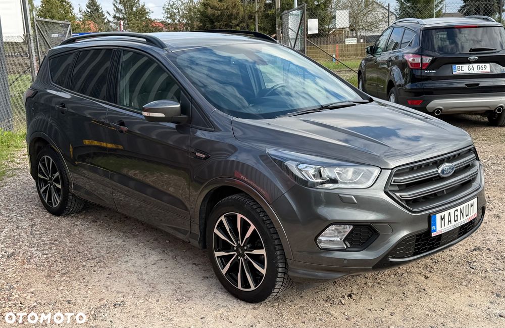 Ford Kuga 1.5 EcoBoost 2x4 ST-Line - 15
