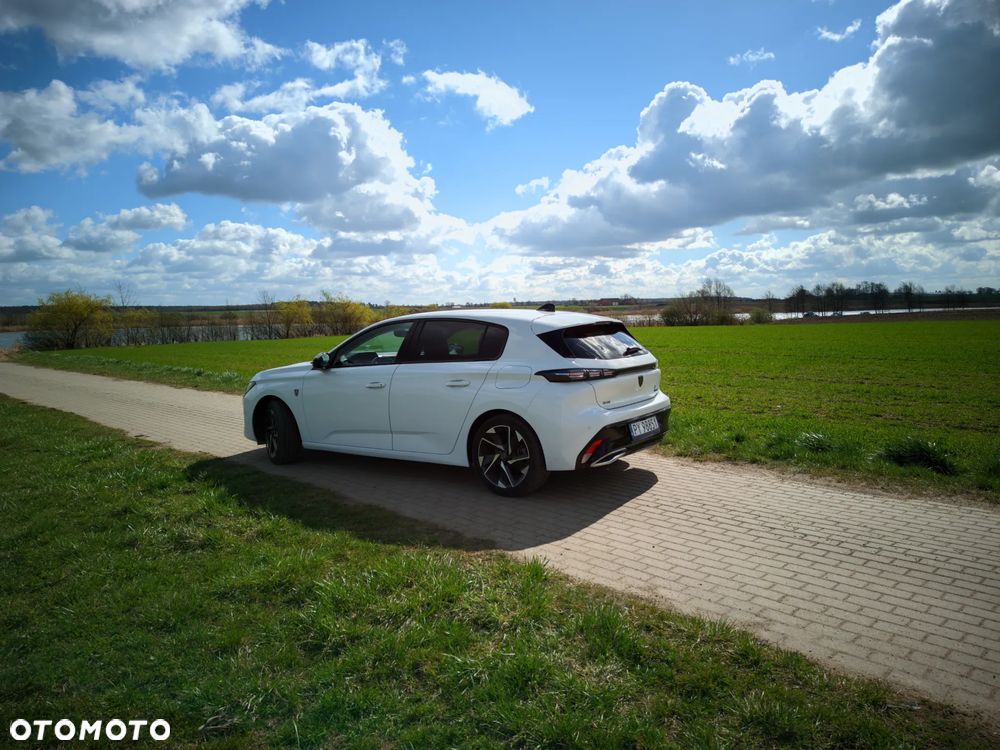 Peugeot 308 1.6 Hybrid PHEV Allure EAT8 - 21