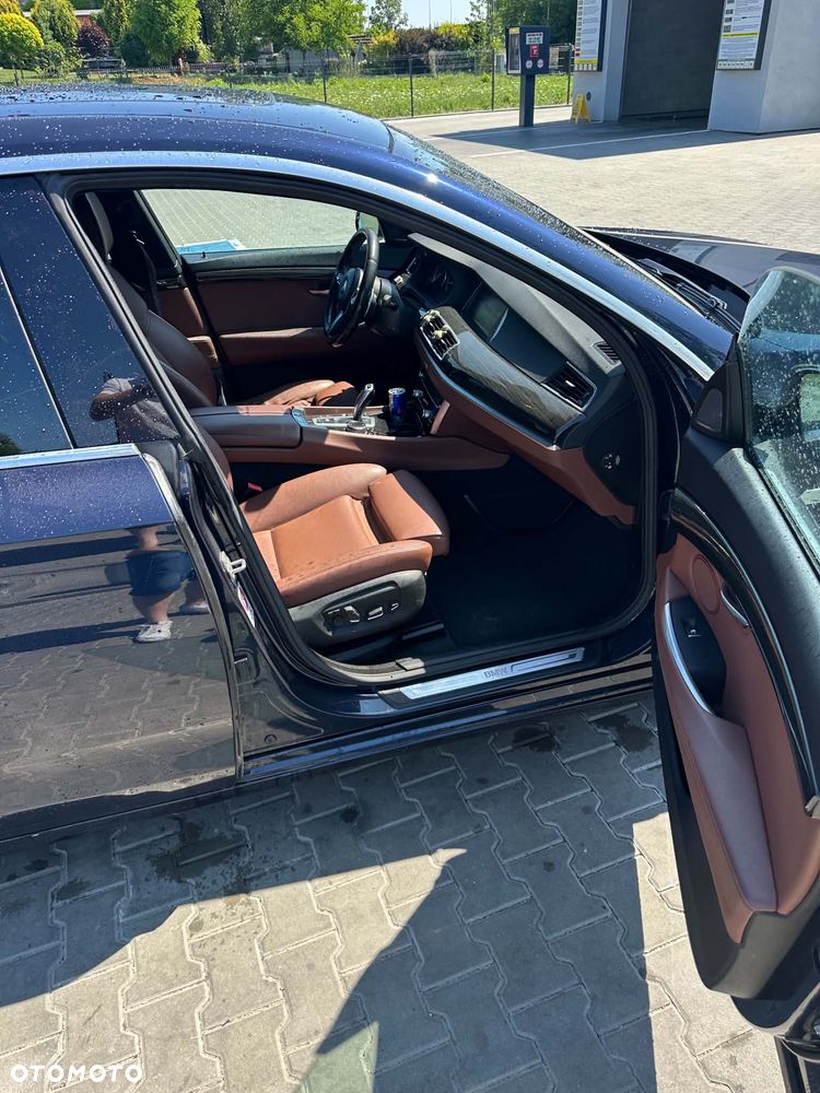 BMW 5GT 530d Blue Performance - 14