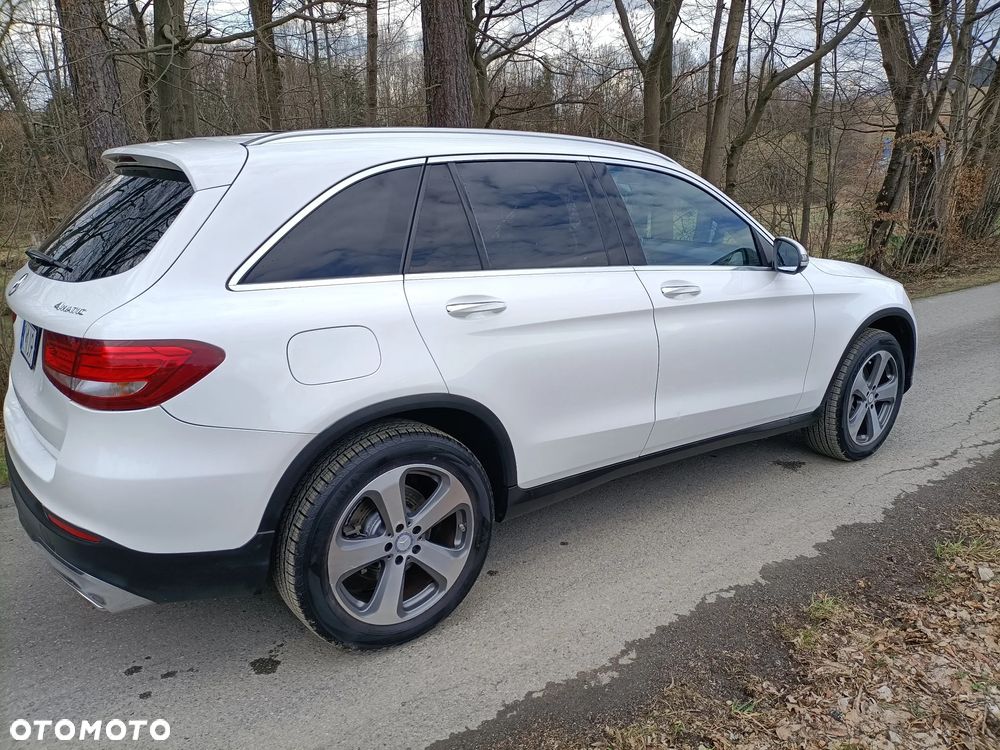 Mercedes-Benz GLC 300 4Matic 9G-TRONIC - 7