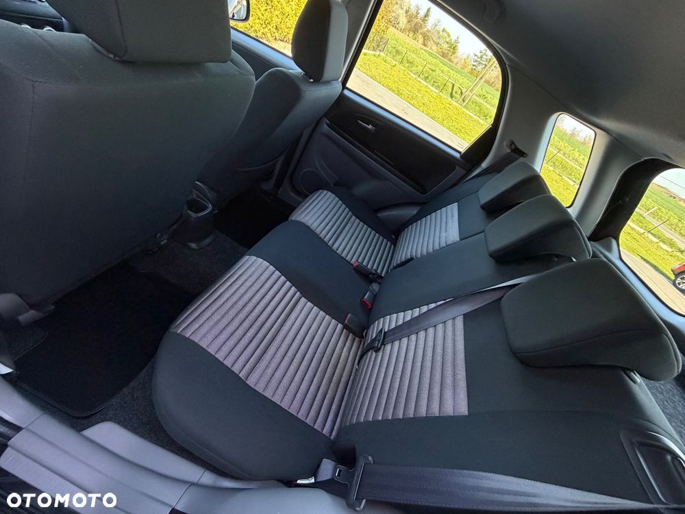 Suzuki SX4 1.6 VVT 4x4 Club - 27