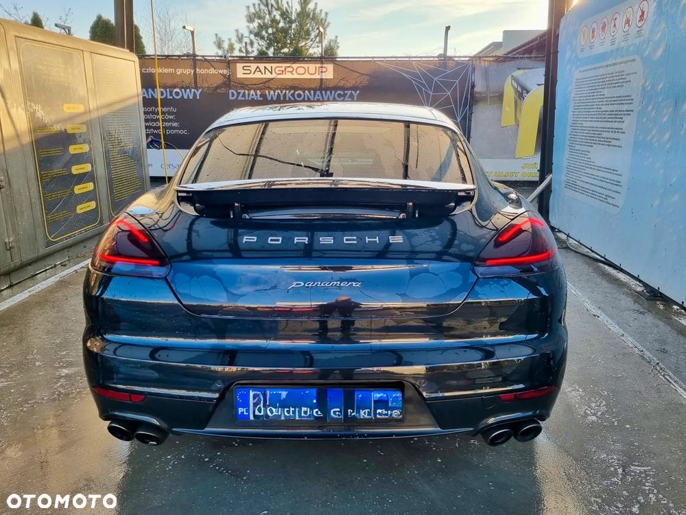 Porsche Panamera Diesel Platinum Edition - 3