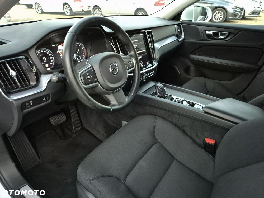 Volvo V60 B3 B Geartronic Momentum Pro - 13