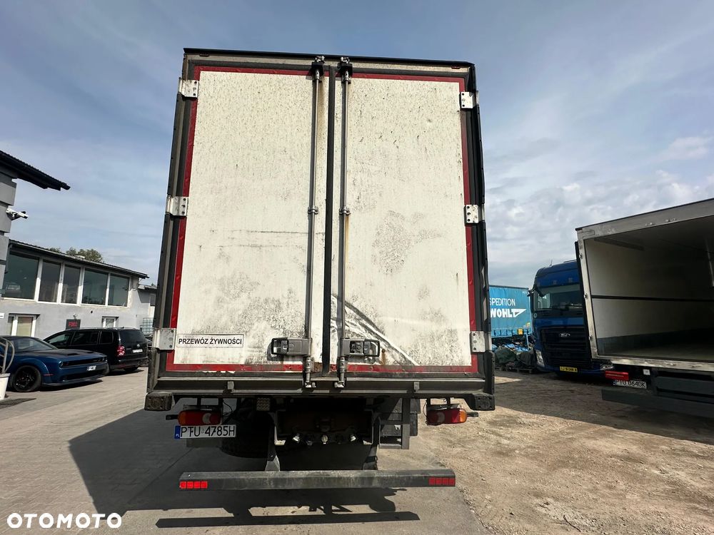 DAF CF310 - 8