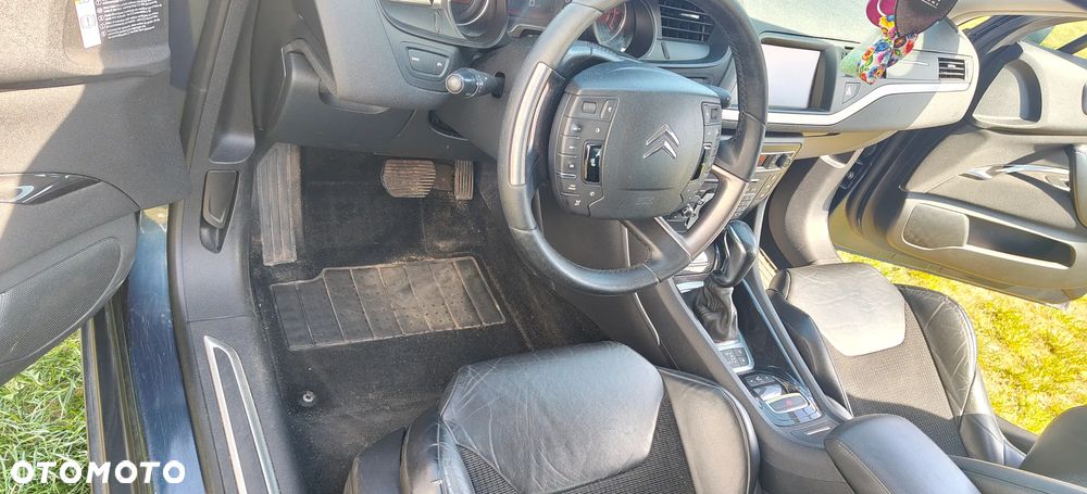 Citroën C5 2.0 HDi Exclusive - 6