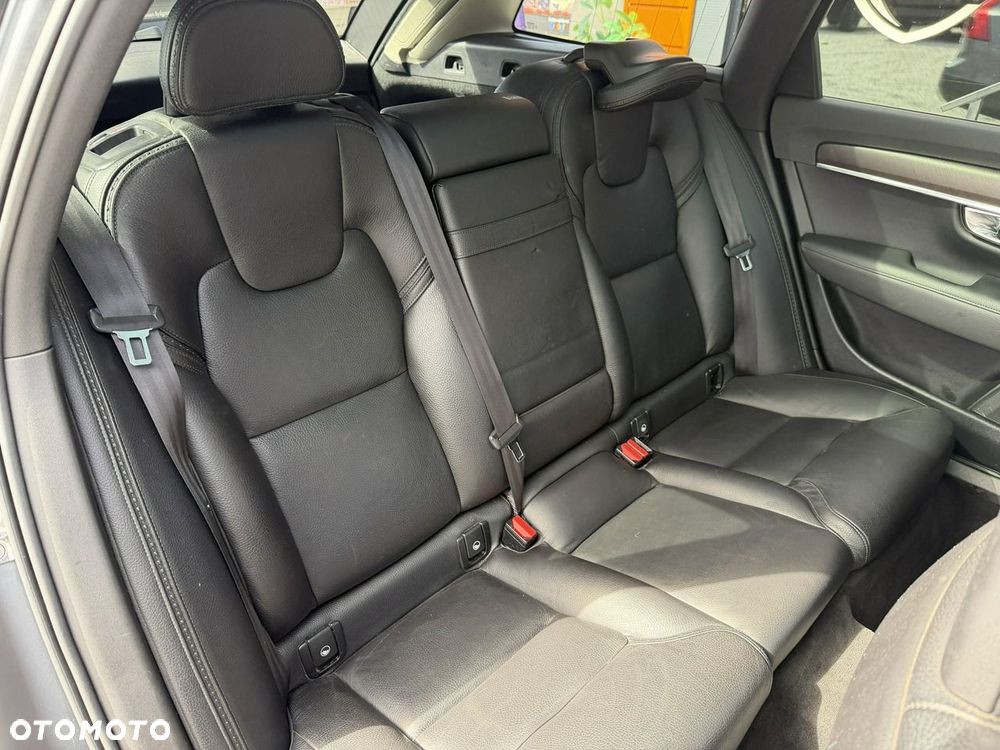 Volvo V90 Cross Country T5 AWD Pro - 29