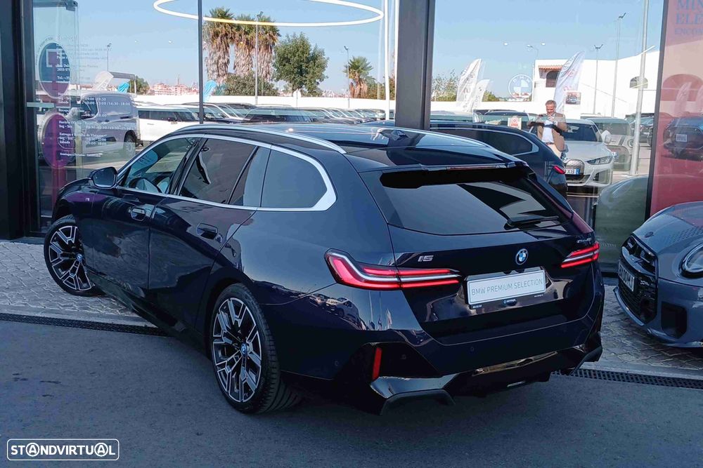 BMW i5 Touring eDrive40 - 2