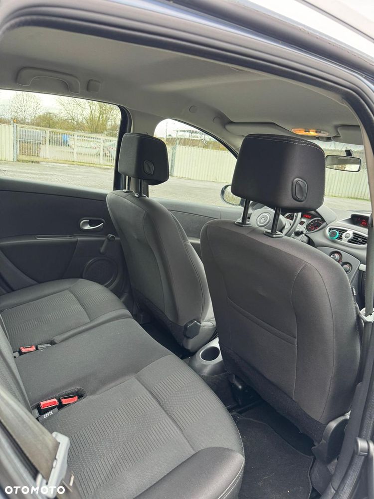 Renault Megane - 9