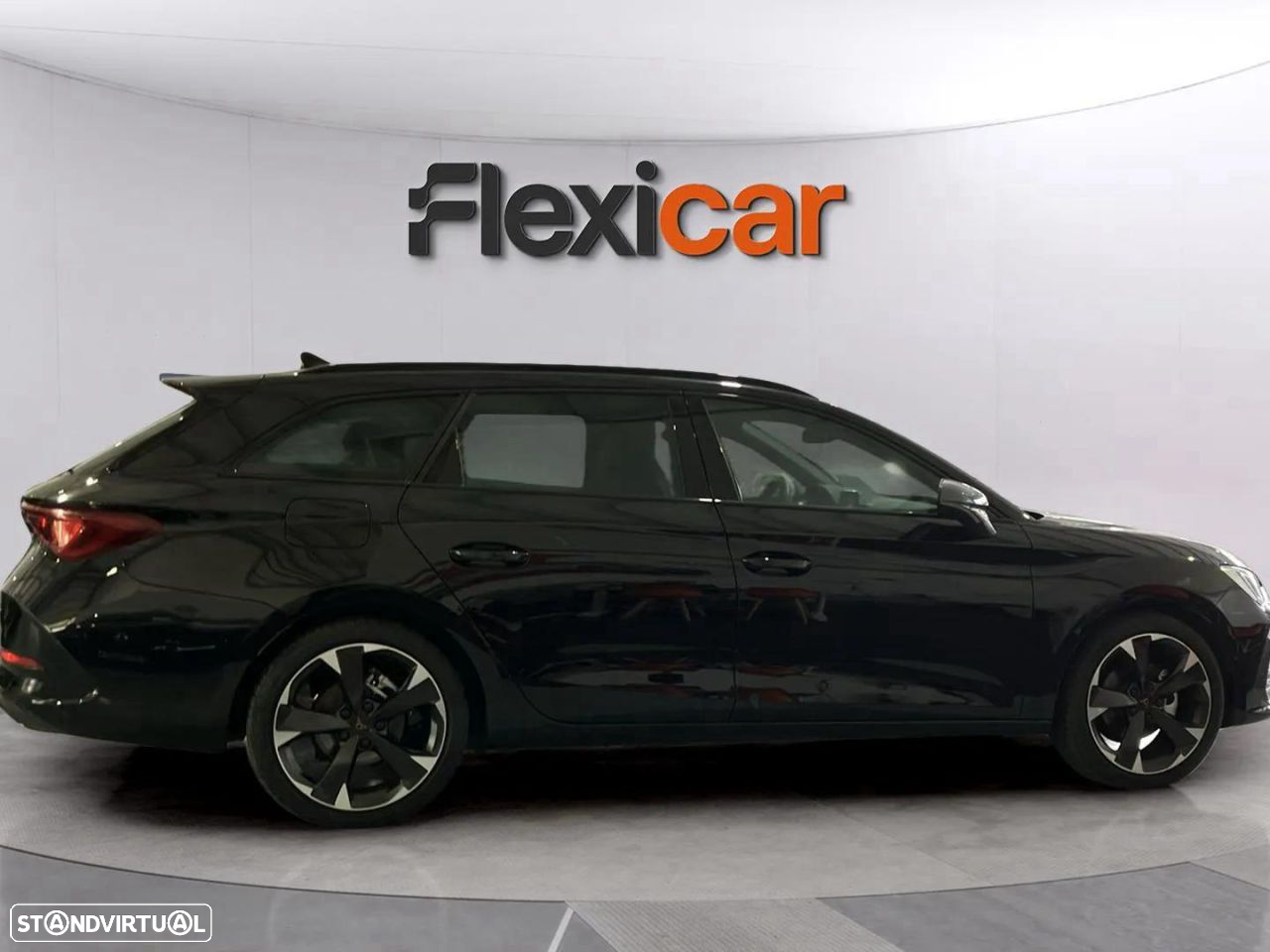 Cupra Leon ST 1.5 eTSI MID DSG - 3