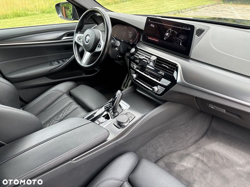 BMW Seria 5 - 27