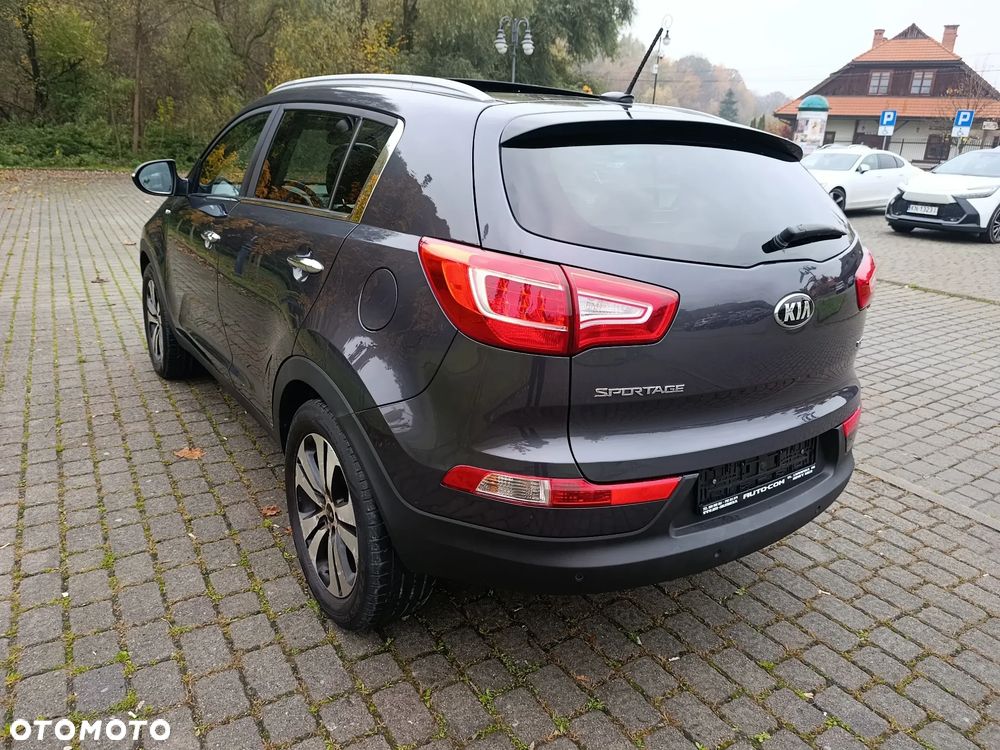Kia Sportage 2.0 CRDI 184 4WD Automatik Spirit - 10