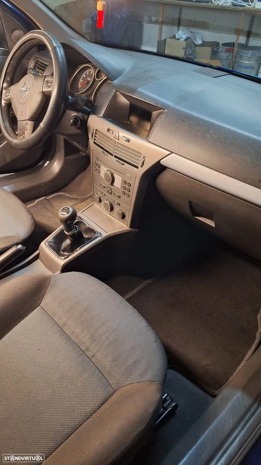 Opel Astra Caravan - 9