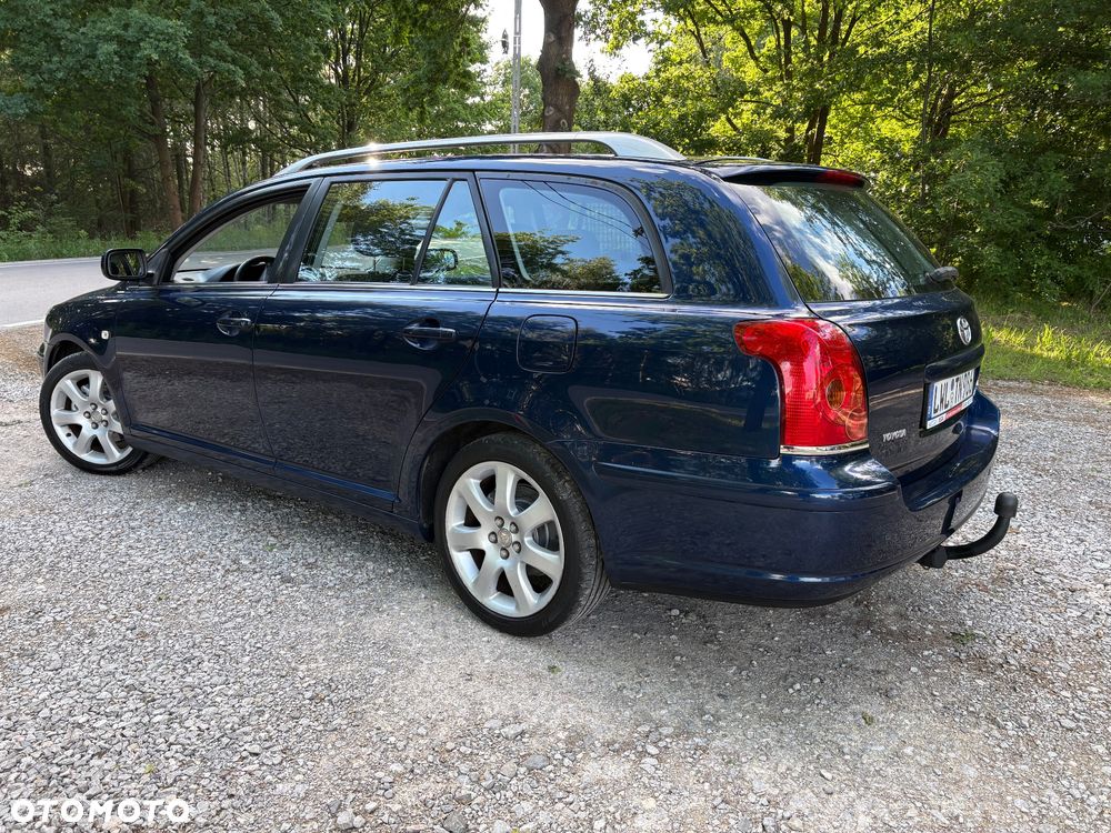 Toyota Avensis 2.0 VVT-i Edition - 17