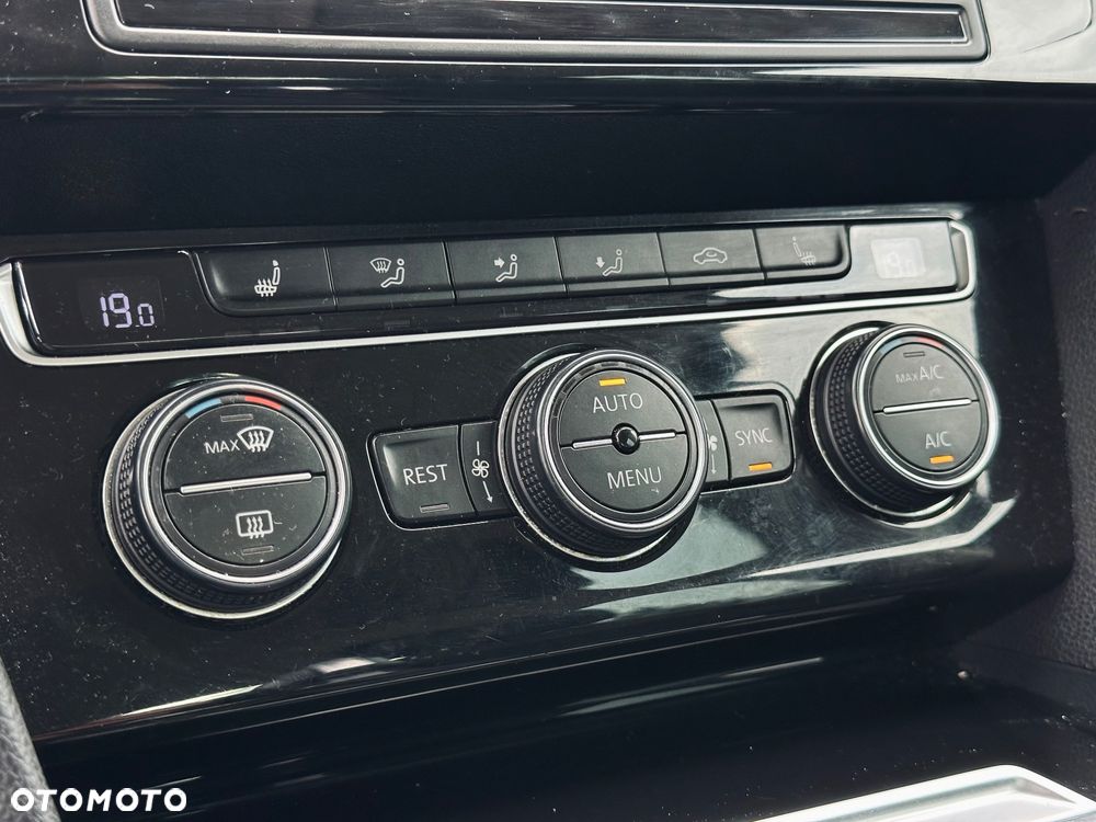 Volkswagen Passat 1.8 TSI BMT Highline DSG - 16