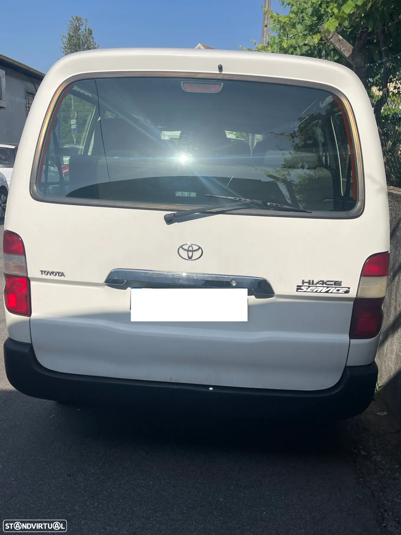 Toyota HiAce 2.5 D-4D Service 2.8T AC - 11
