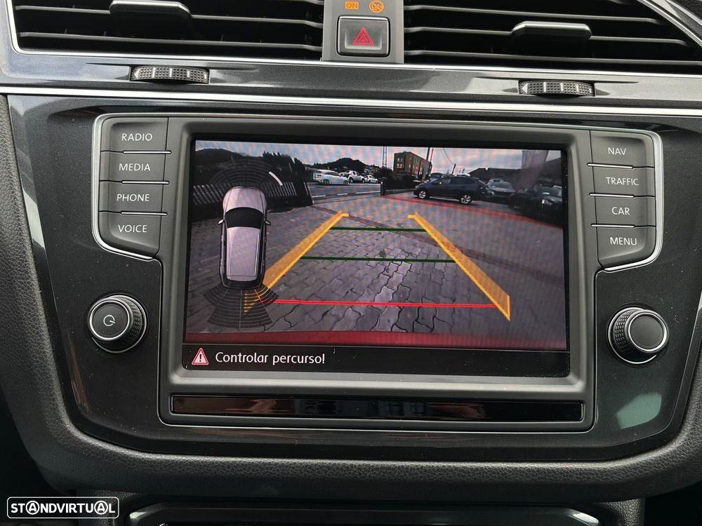 VW Tiguan 2.0 TDI Confortline DSG - 9