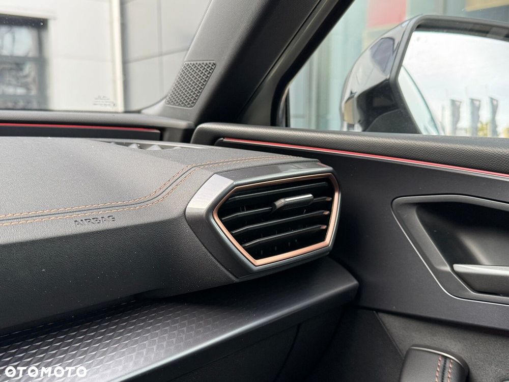 Cupra Leon Sportstourer - 37