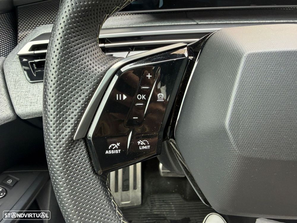 Peugeot E-5008 73 kWh GT - 21