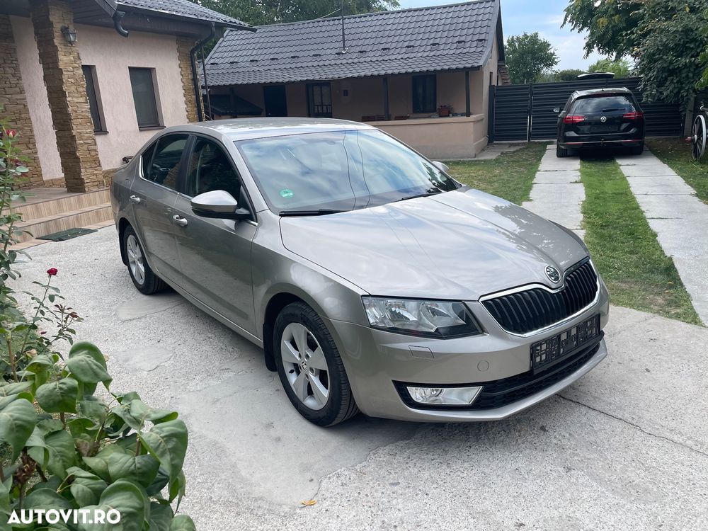 Skoda Octavia - 2
