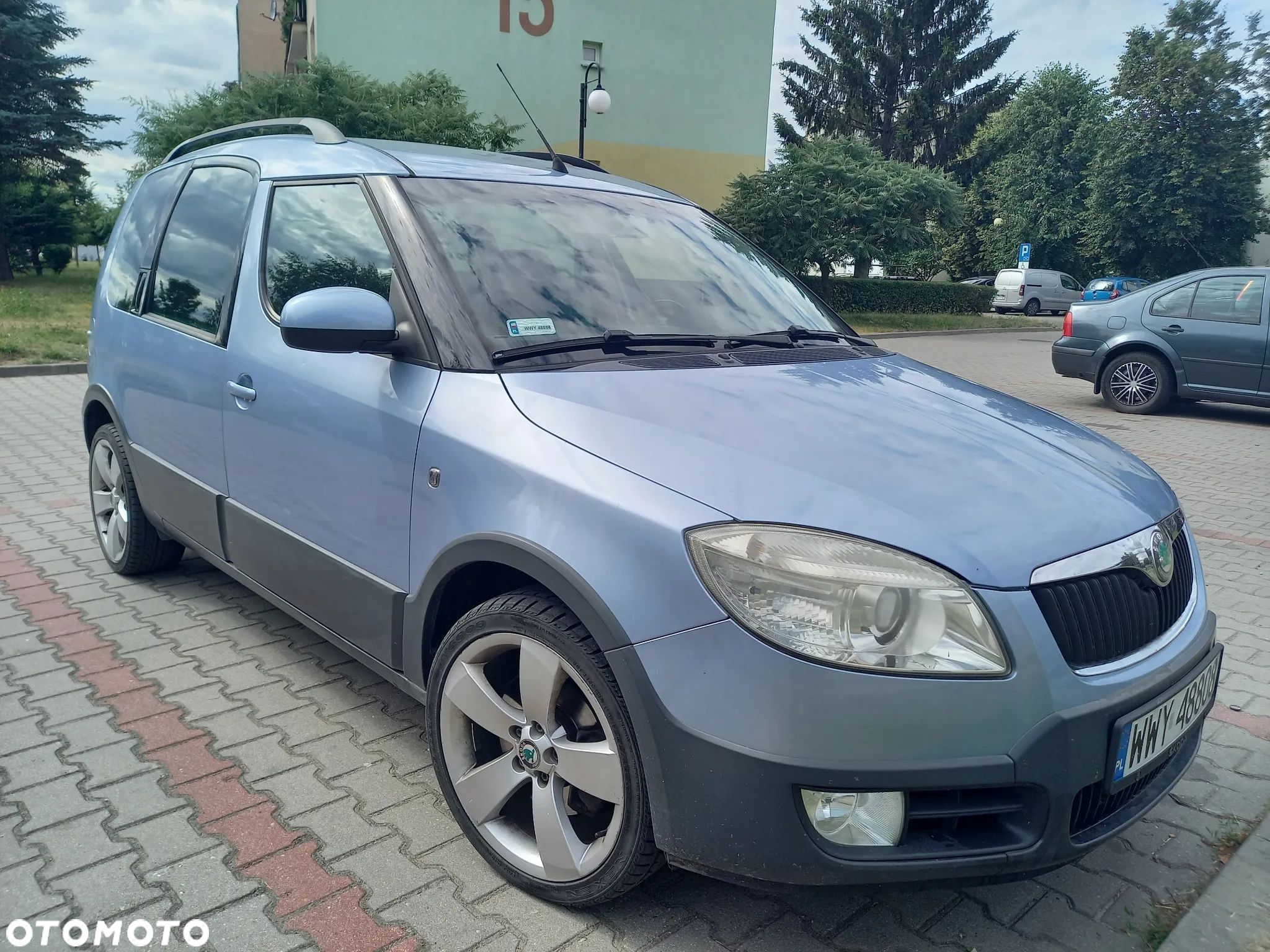 Skoda Roomster 1.6 16V Scout - 1