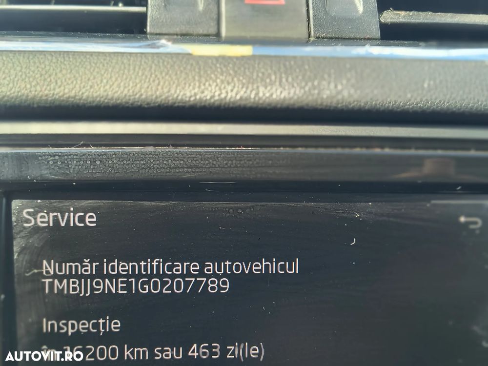 Skoda Octavia 2.0 TDI DSG Style - 8