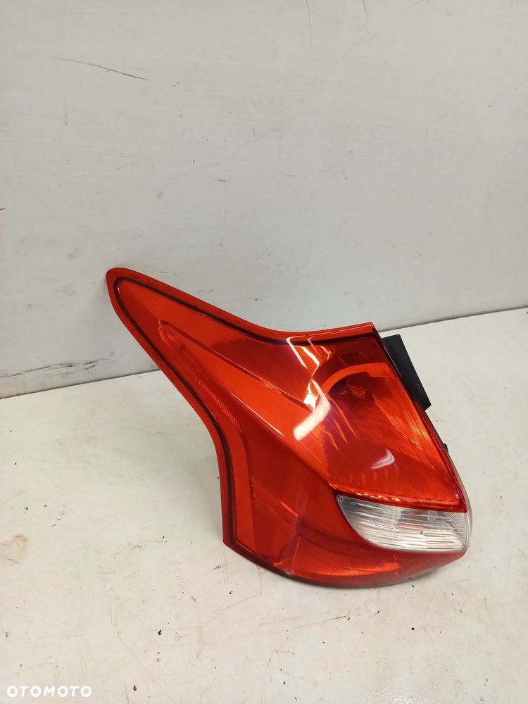 + LAMPA TYL TYLNA LEWA FOCUS 3 III MK.3 HB - 3