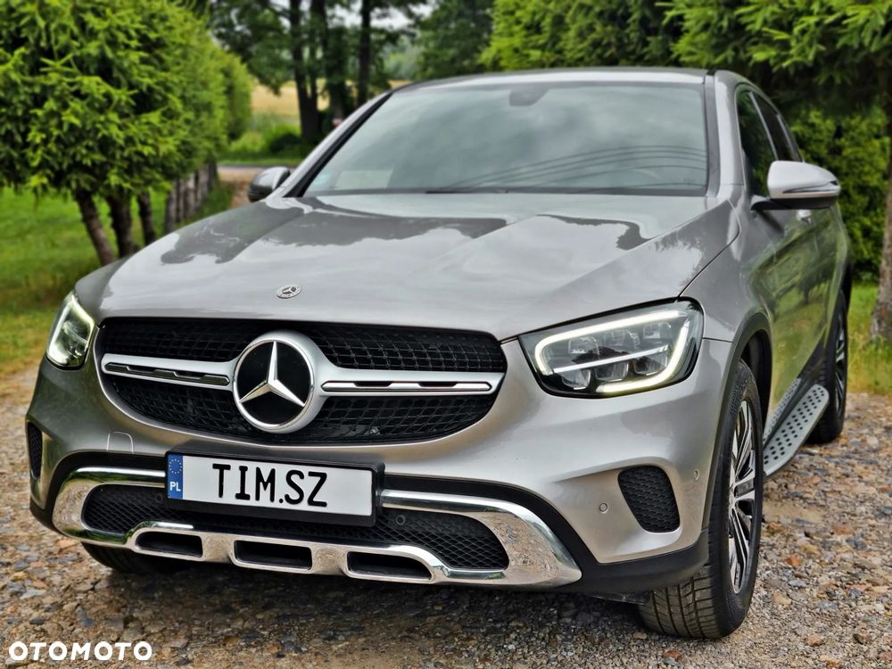 Mercedes-Benz GLC 300 d 4Matic 9G-TRONIC Exclusive - 9