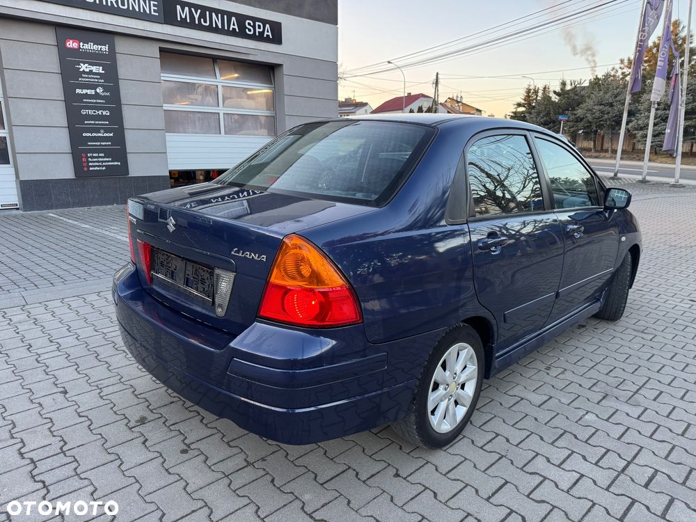 Suzuki Liana Kombi 1.6 4 Seasons - 10