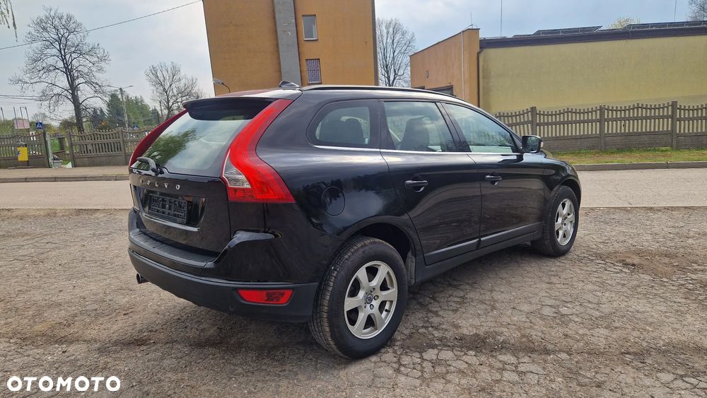 Volvo XC 60 D3 Momentum - 5