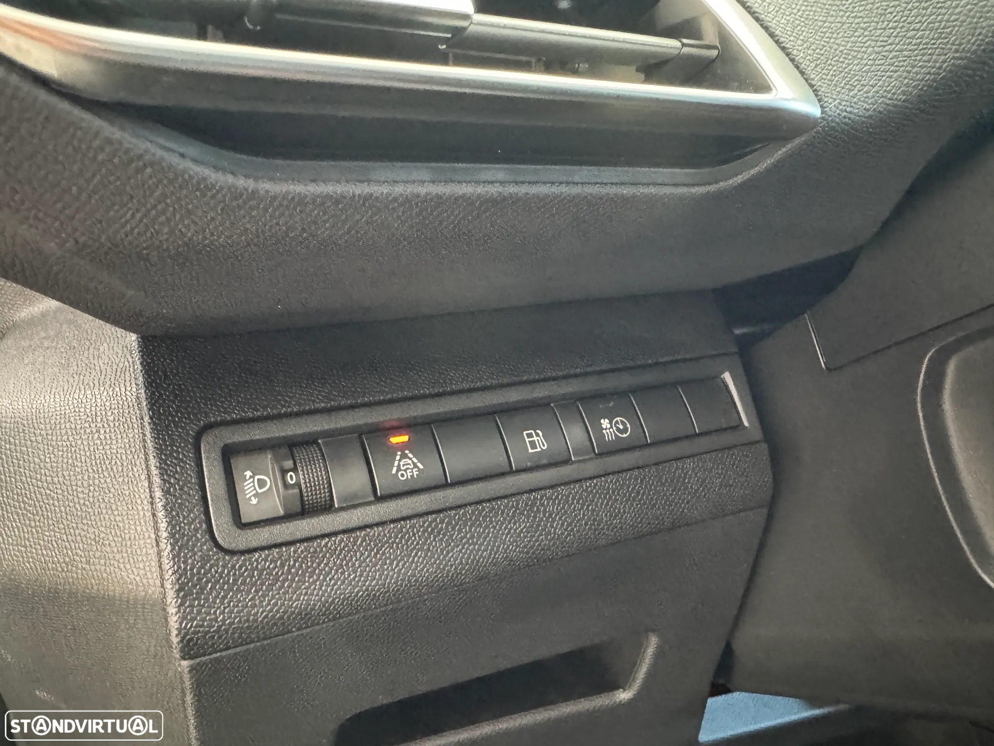 Peugeot 3008 1.6 Hybrid Allure Pack e-EAT8 - 7