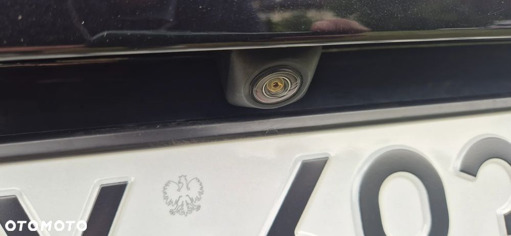 Volkswagen Multivan - 20