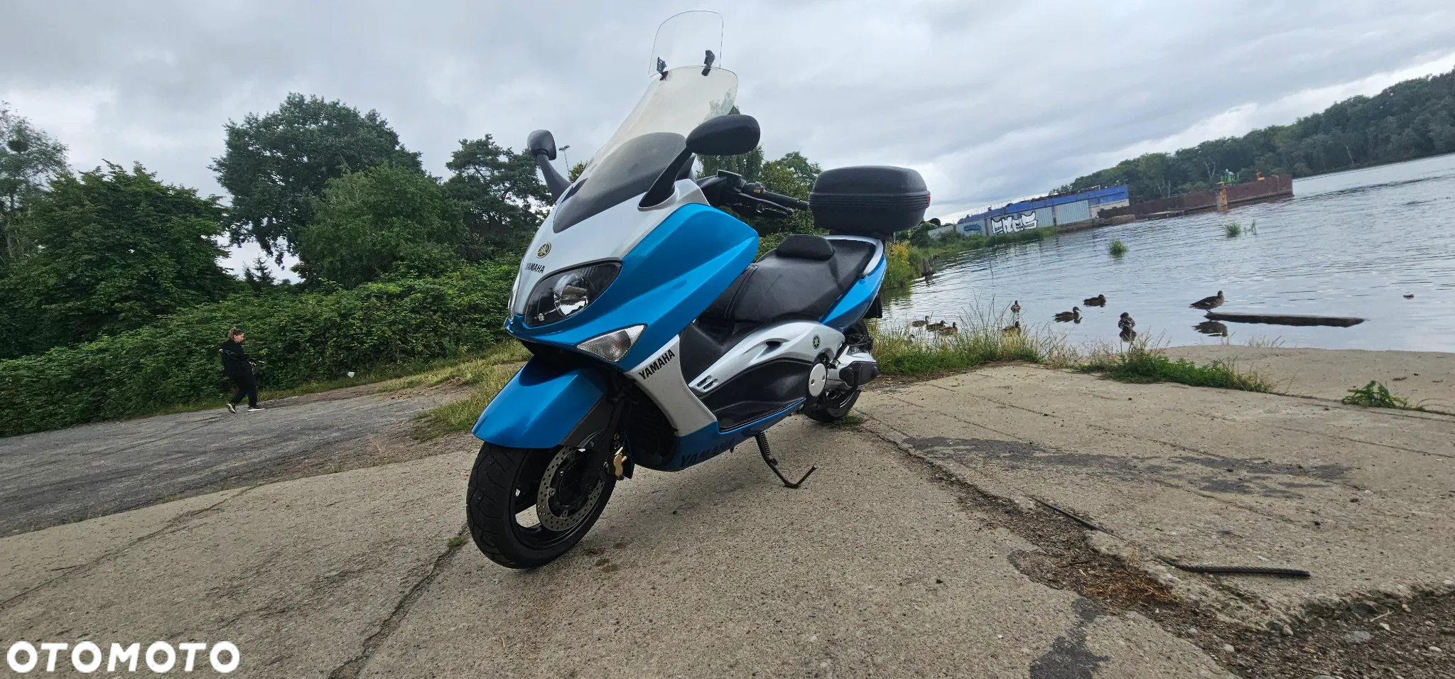 Yamaha Tmax - 8