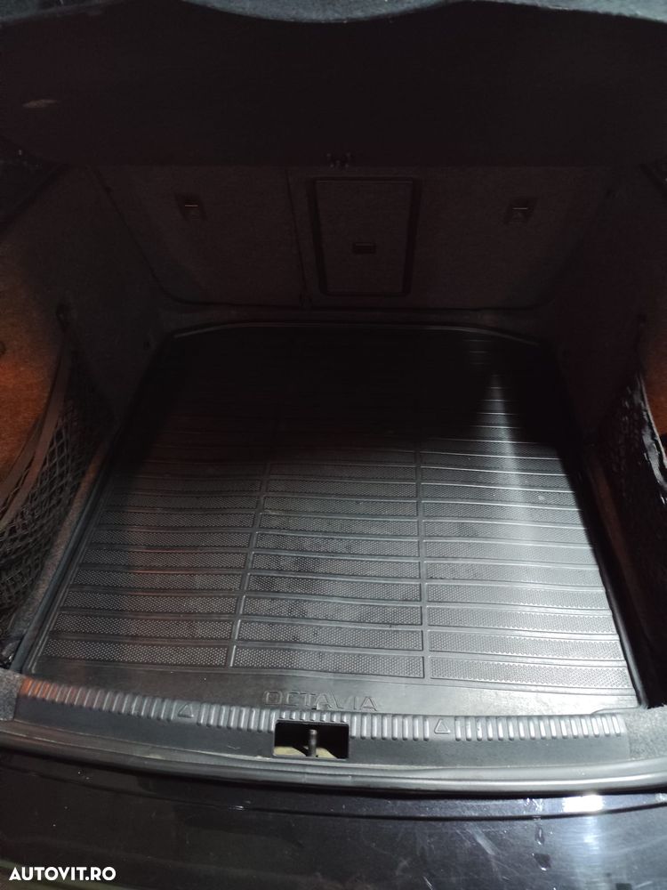 Skoda Octavia 1.8 TSI 4x4 DSG Ambition - 14