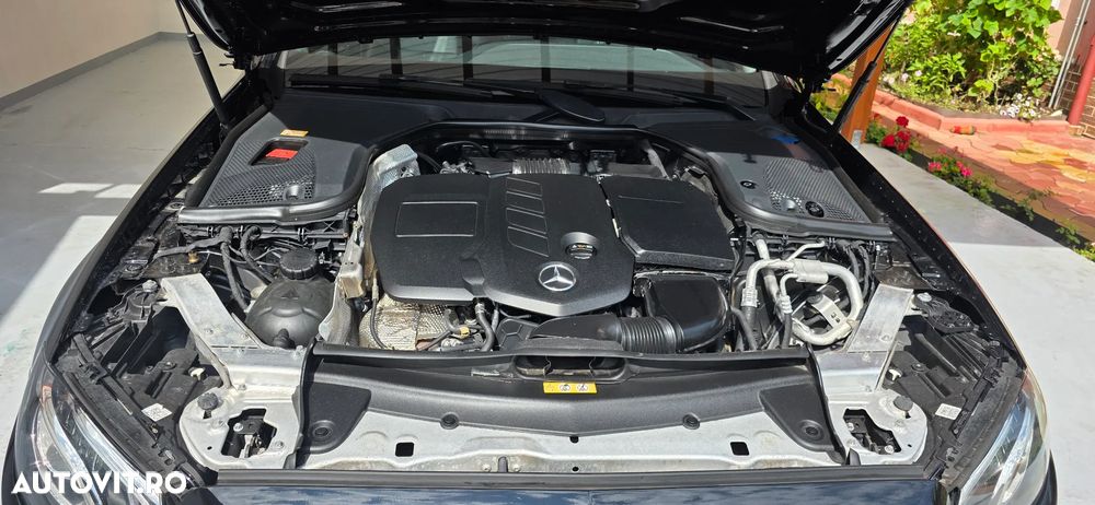 Mercedes-Benz E 220 d 9G-TRONIC AMG Line - 29