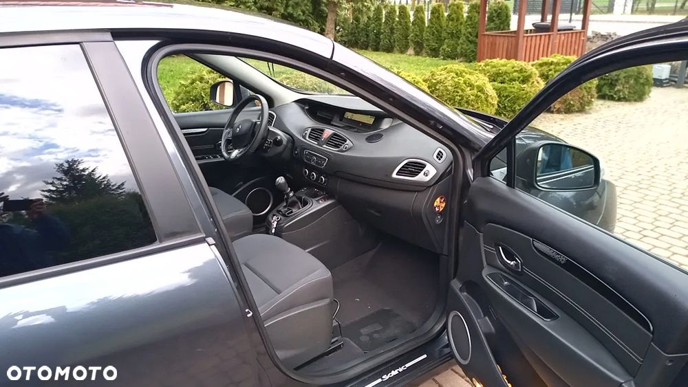 Renault Scenic 1.6 16V Authentique - 6