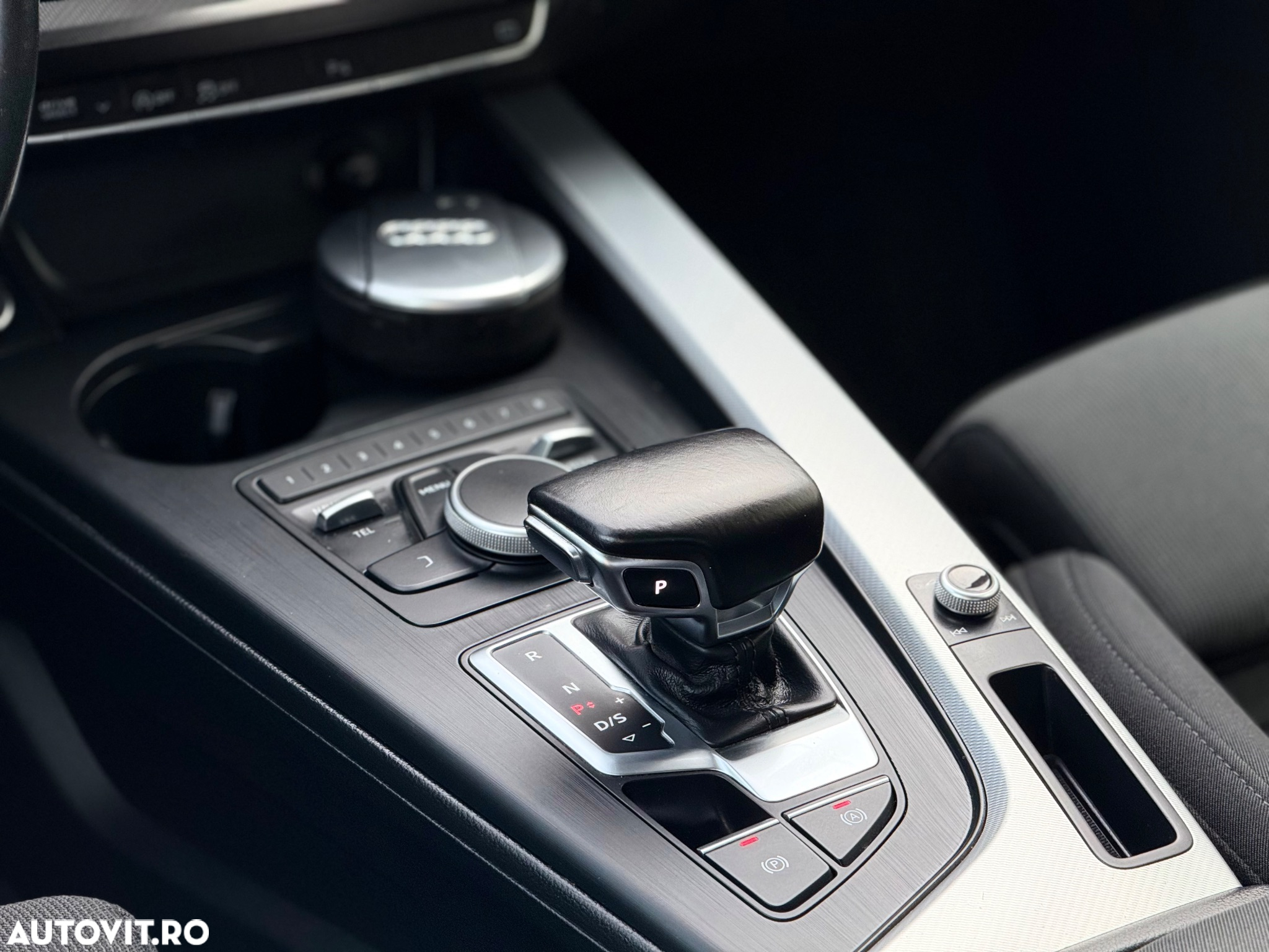 Audi A4 2.0 TDI S tronic quattro design - 5