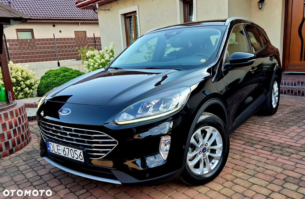 Ford Kuga - 2