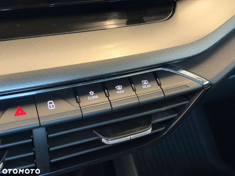 Skoda Octavia 1.5 TSI ACT Ambition - 17
