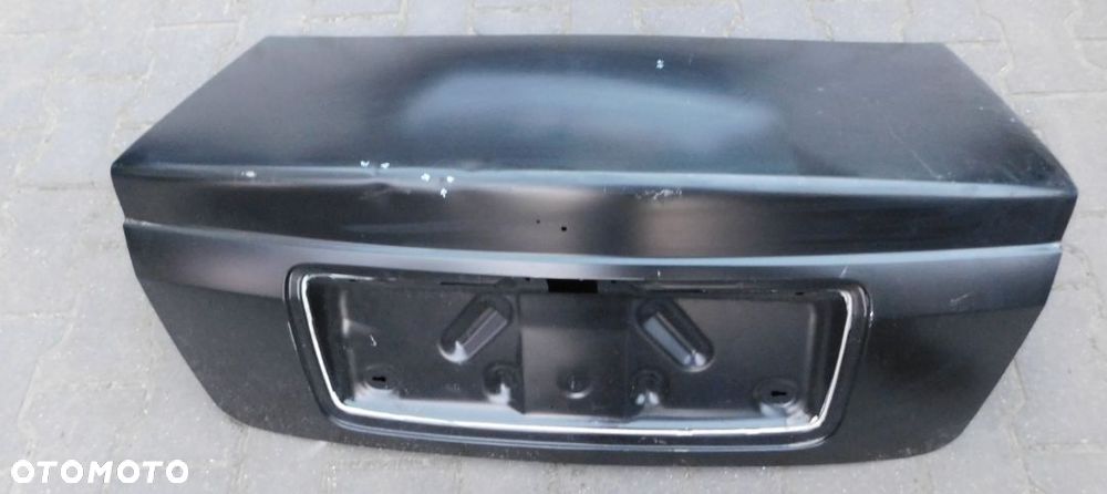 klapa tylna tył bagażnika OPEL VECTRA B LIFT FL SEDAN  nowa GM