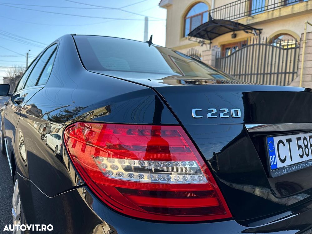 Mercedes-Benz C 220 d 4MATIC Aut. - 6