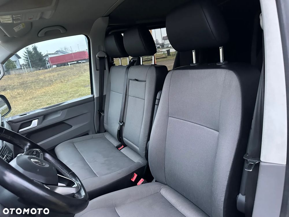 Volkswagen Transporter T6 - 19