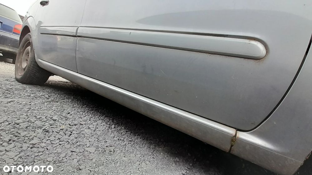 OPEL ZAFIRA B II DRZWI PRAWY PRZÓD PRZEDNIE PRAWE KOMPLETNE Z163 nr. 94/3 - 2