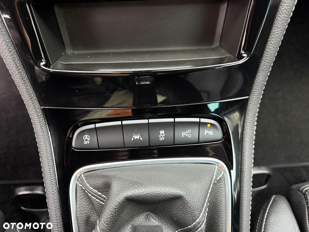 Opel Astra 1.4 Turbo Innovation - 38