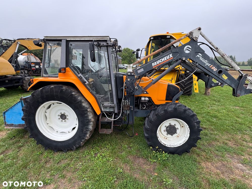 Renault Ceres 345 X z ładowaczem 4x4 traktor - 7