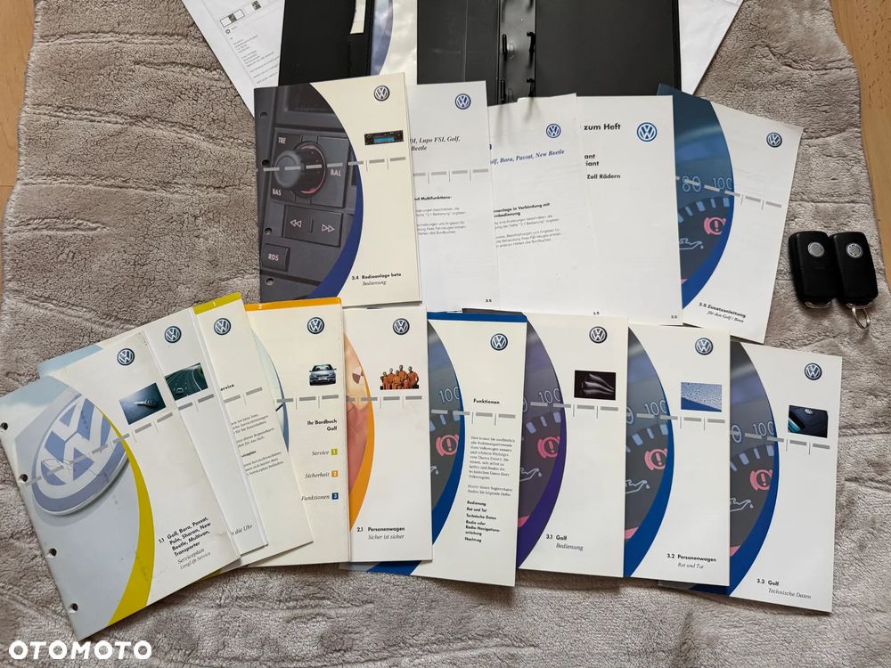 Volkswagen Golf - 30