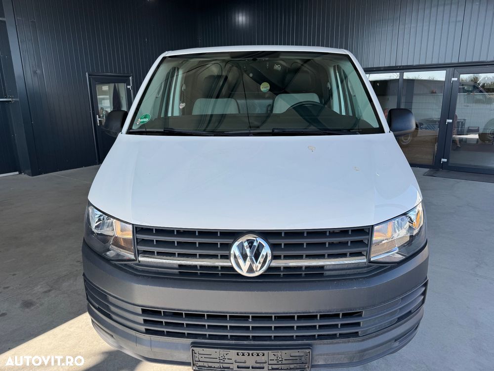 Volkswagen Transporter - 11